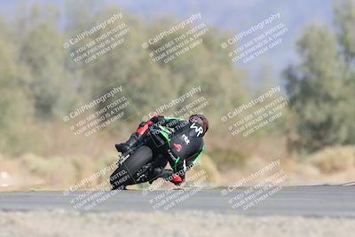 media/Oct-04-2025-CVMA (Sat) [[408bcdd6e4]]/Race 13-Amateur Supersport Open/
